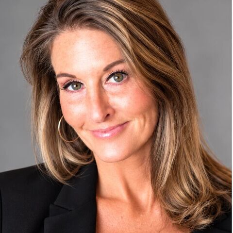 Jennifer Tumbrello, licensed insurance agent